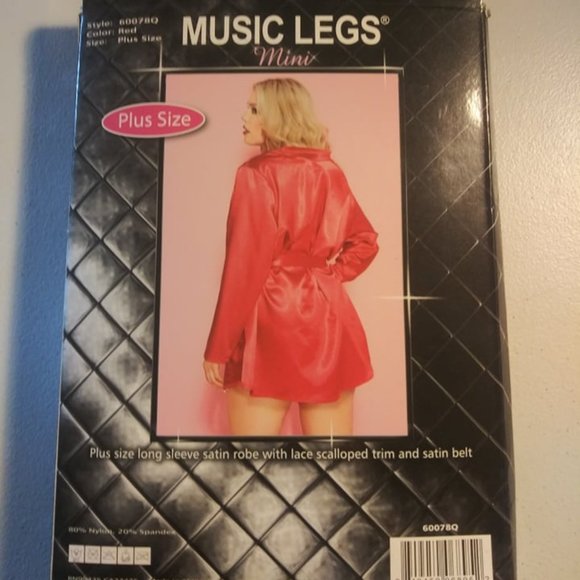 Plus Size Long Sleeve Satin Robe With Lace Trim - Picture 3 of 4